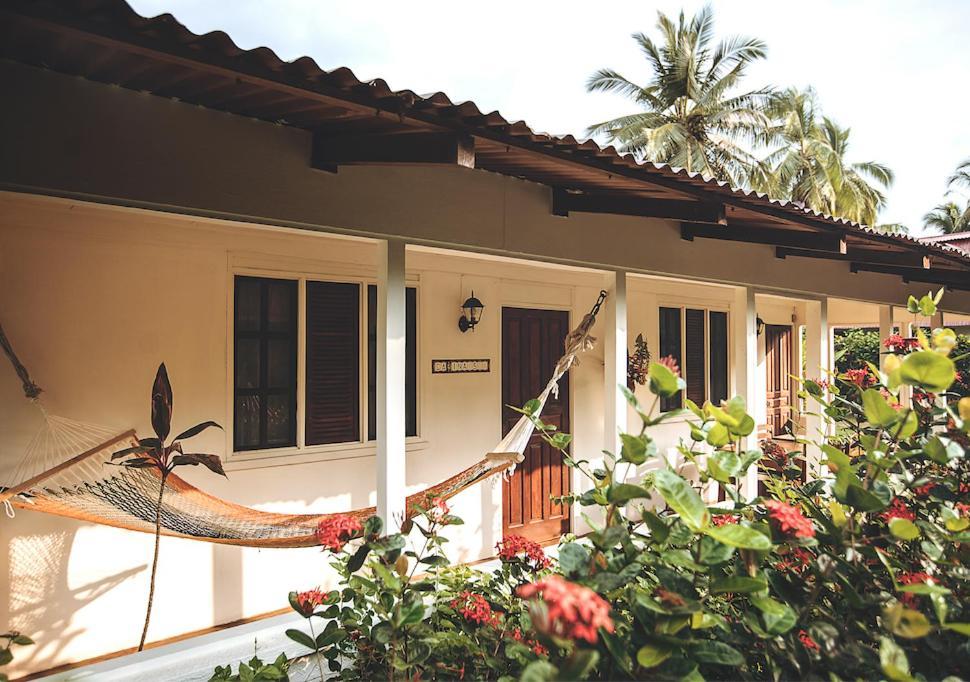 Encantada Ocean Cottages Esterillos Este Eksteriør bilde